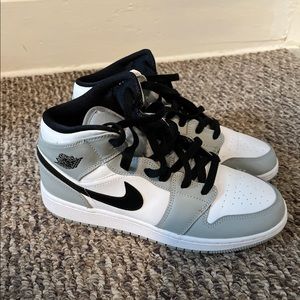 Air Jordan 1’s (Youth)